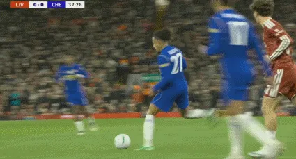 英联杯战报弗法纳送点又丢点利物浦总分7比6淘汰切尔西